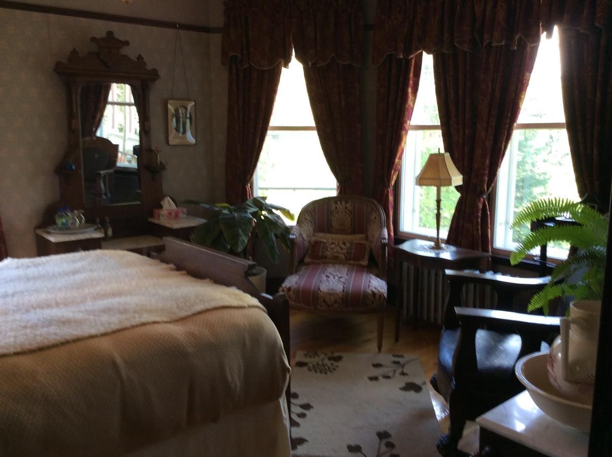 Auberge Taylor Manor Saint-Georges Ngoại thất bức ảnh
